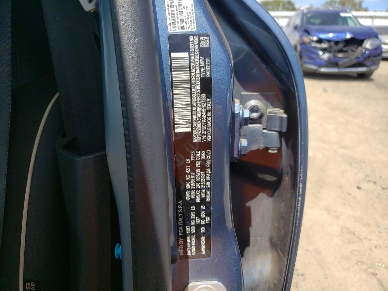 65707776 :رقم المزاد ، ZFBCFXAB4HP627293 vin ، 2017 Fiat 500x مزاد بيع