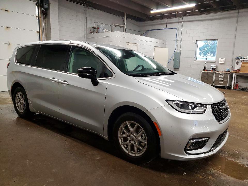 64822256 :رقم المزاد ، 2C4RC1BG1RR182616 vin ، 2024 Chrysler Pacifica مزاد بيع