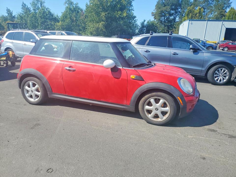 Продажа на аукционе авто 2010 Mini Cooper, vin: WMWMF3C59ATZ61699, номер лота: 66137336