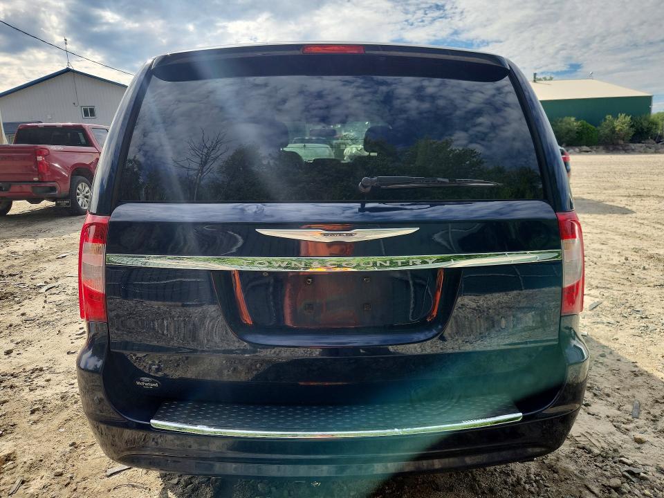 Продаж на аукціоні авто 2015 Chrysler Town & Country, vin: 2C4RC1BGXFR628242, номер лоту: 64104626
