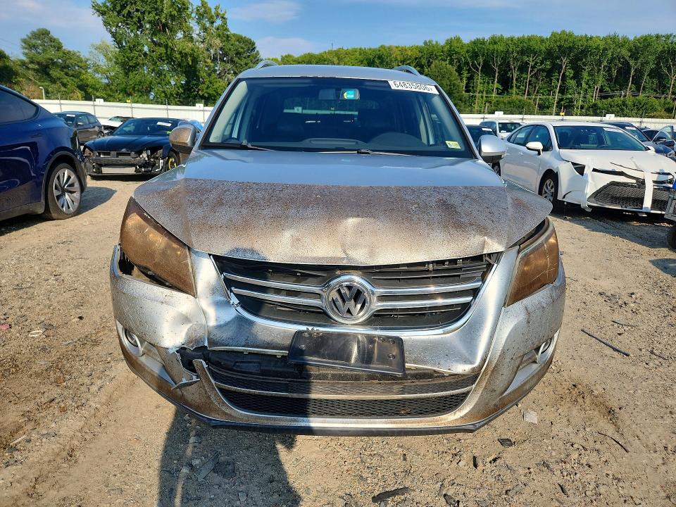 Продажа на аукционе авто 2010 Volkswagen Tiguan, vin: WVGAV7AX5AW500725, номер лота: 64835806