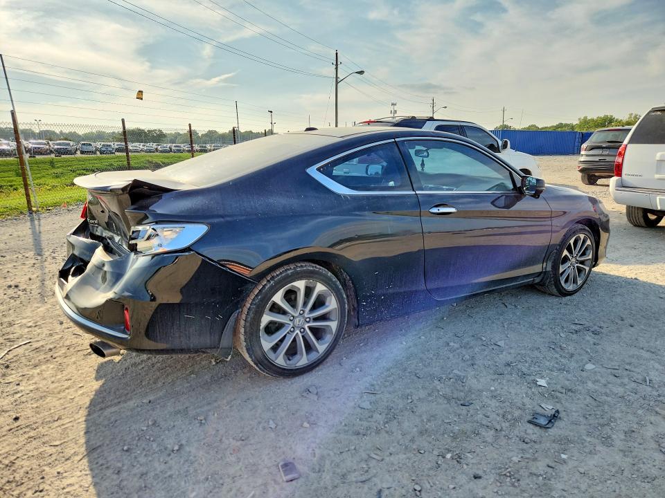 2013 Honda Accord მანქანა იყიდება აუქციონზე, vin: 1HGCT2B82DA010257, აუქციონის ნომერი: 66481956