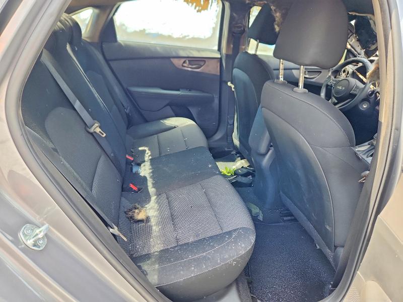 65549826 :رقم المزاد ، 3KPF24AD6PE682610 vin ، 2023 Kia Forte مزاد بيع