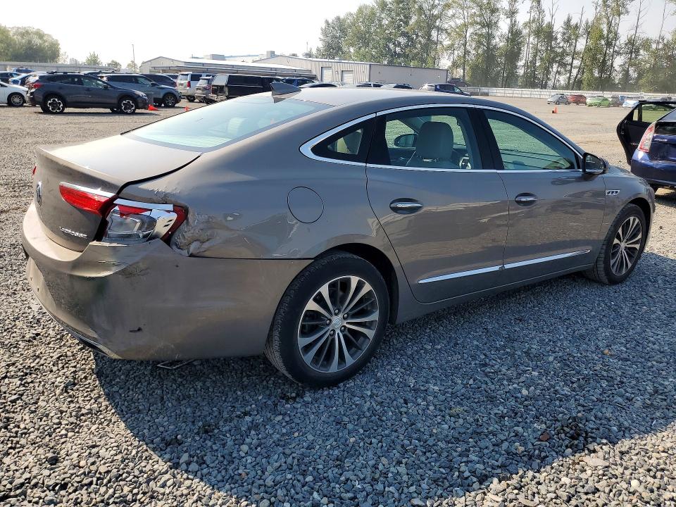 2017 Buick Lacrosse მანქანა იყიდება აუქციონზე, vin: 1G4ZP5SS3HU155592, აუქციონის ნომერი: 64074496
