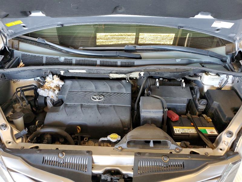 2011 Toyota Sienna მანქანა იყიდება აუქციონზე, vin: 5TDYK3DC7BS173842, აუქციონის ნომერი: 65679196