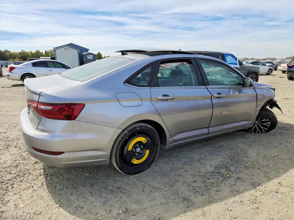 2020 Volkswagen Jetta მანქანა იყიდება აუქციონზე, vin: 3VWCB7BU9LM028250, აუქციონის ნომერი: 65716606