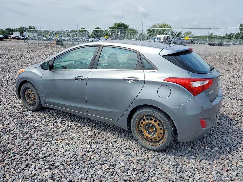 64148136 :رقم المزاد ، KMHD35LH0HU352728 vin ، 2017 Hyundai Elantra Gt مزاد بيع