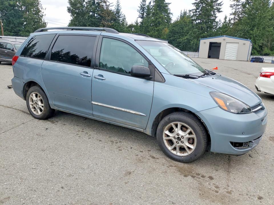 64661796 :رقم المزاد ، 5TDBA22C44S021879 vin ، 2004 Toyota Sienna مزاد بيع