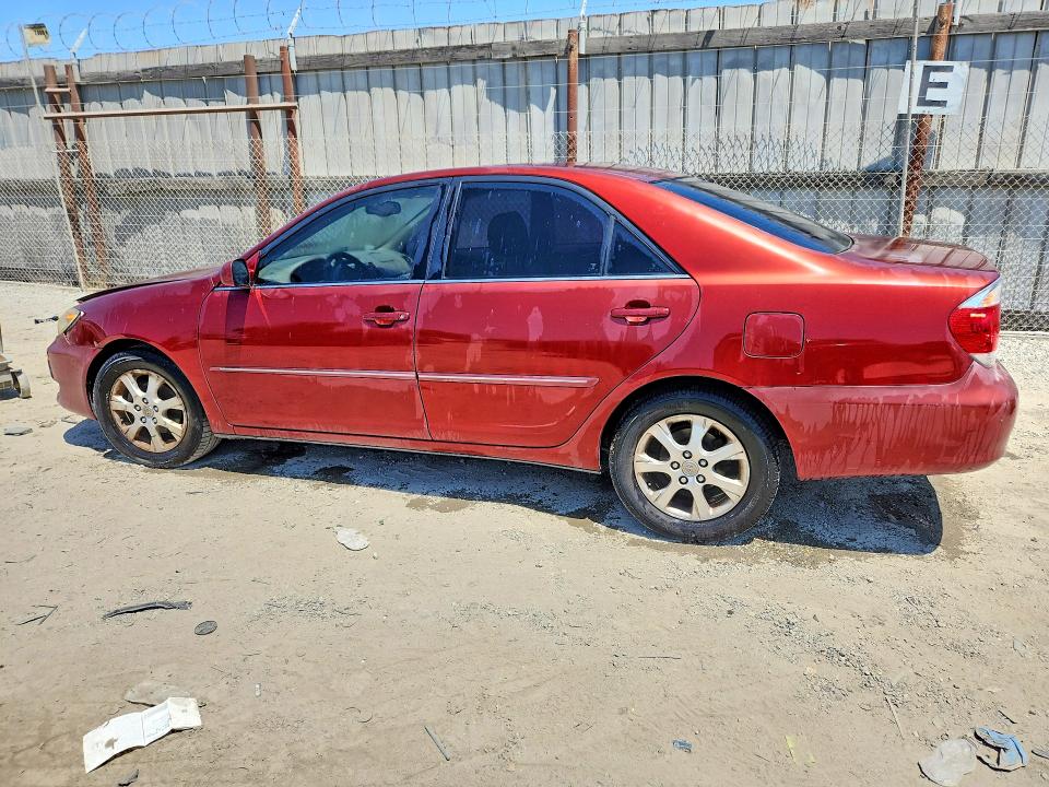 2005 Toyota Camry მანქანა იყიდება აუქციონზე, vin: 4T1BE30K45U004528, აუქციონის ნომერი: 64502786