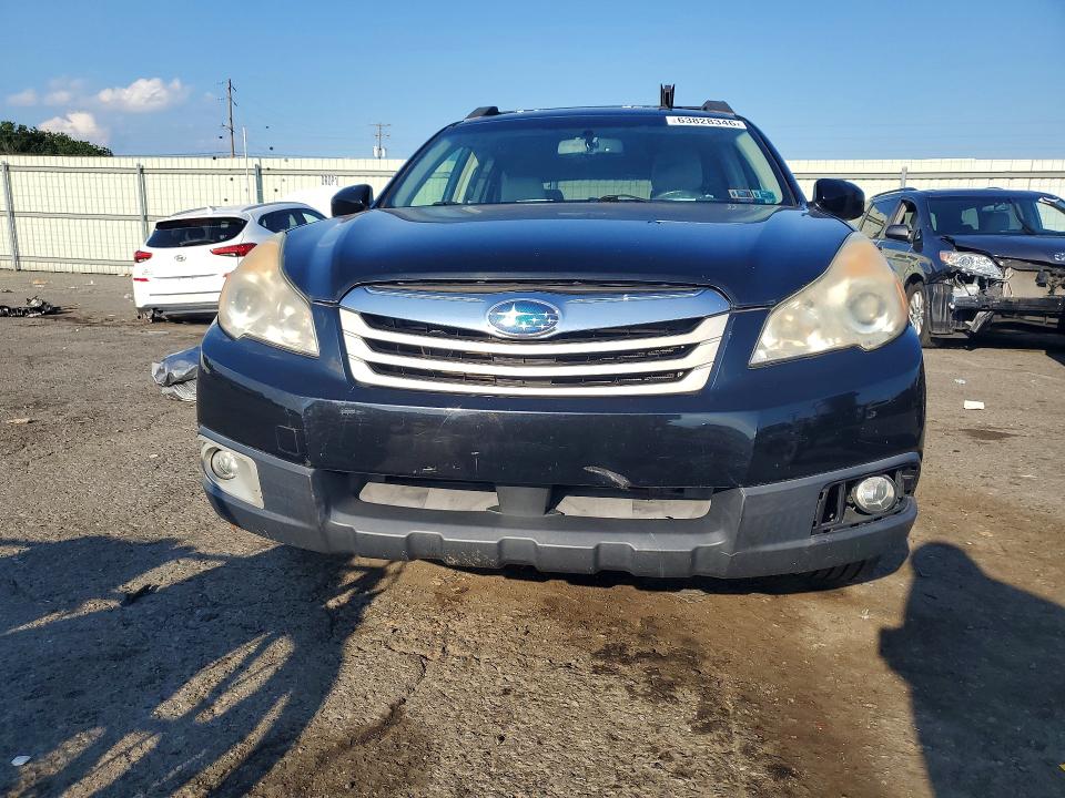 63828346 :رقم المزاد ، 4S4BRBCC2A1320394 vin ، 2010 Subaru Outback مزاد بيع