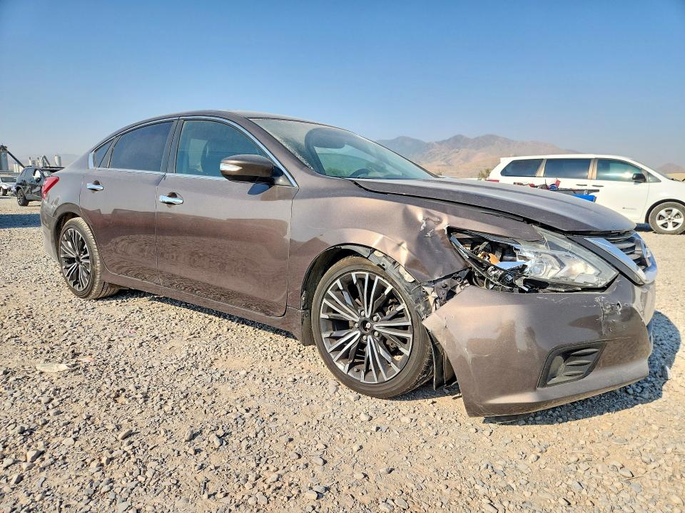 63872476 :رقم المزاد ، 1N4AL3AP7GC194310 vin ، 2016 Nissan Altima مزاد بيع