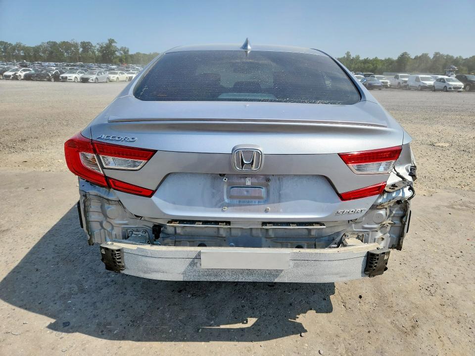 Продаж на аукціоні авто 2019 Honda Accord, vin: 1HGCV1F37KA148120, номер лоту: 64823346