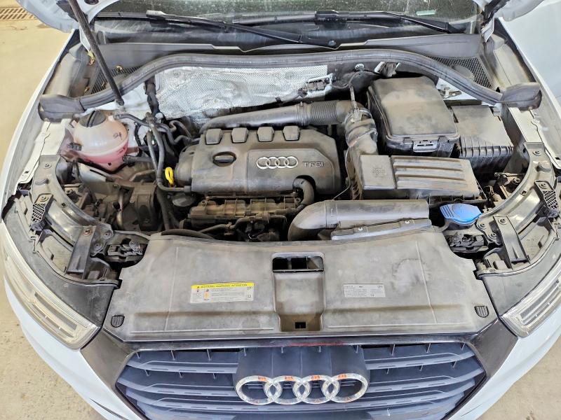 64700916 :رقم المزاد ، WA1GCCFS0HR005104 vin ، 2017 Audi Q3 مزاد بيع