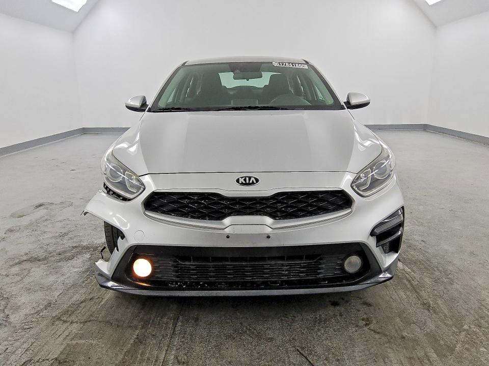 2019 Kia Forte მანქანა იყიდება აუქციონზე, vin: 3KPF24AD0KE015931, აუქციონის ნომერი: 61784186