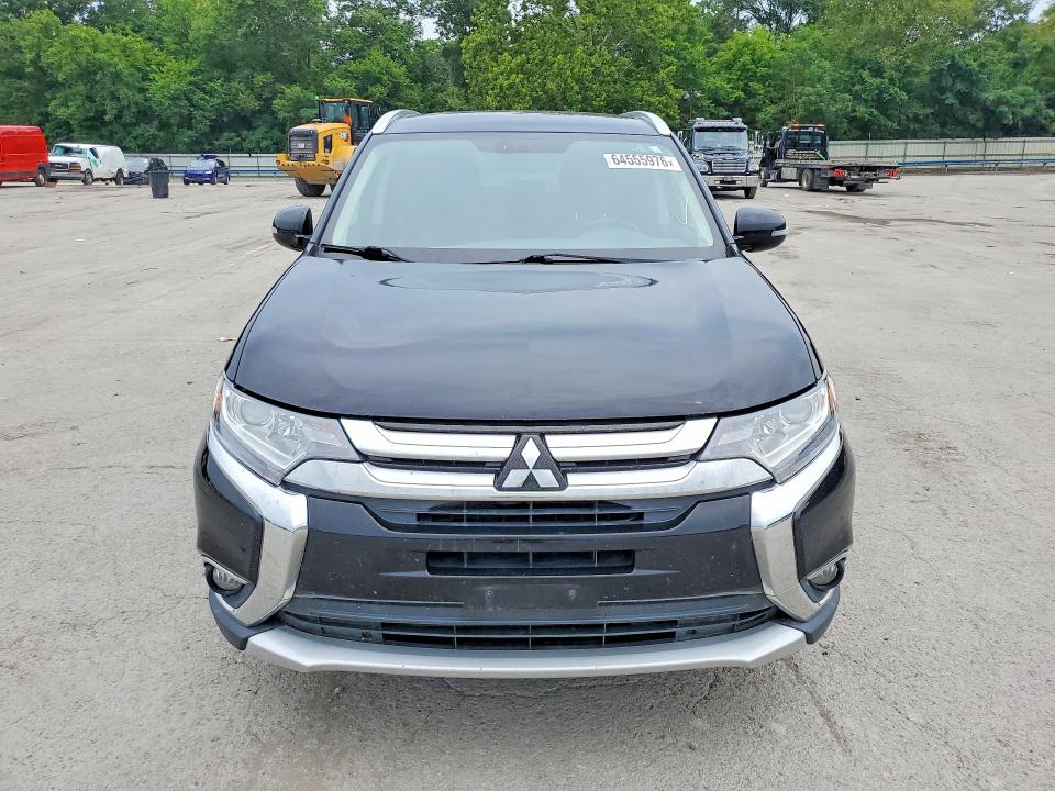 2017 Mitsubishi Outlander მანქანა იყიდება აუქციონზე, vin: JA4AZ3A36HZ068373, აუქციონის ნომერი: 64555976