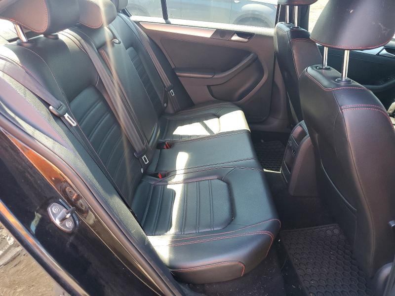 64620126 :رقم المزاد ، 3VW4T7AJXEM215234 vin ، 2014 Volkswagen Jetta مزاد بيع