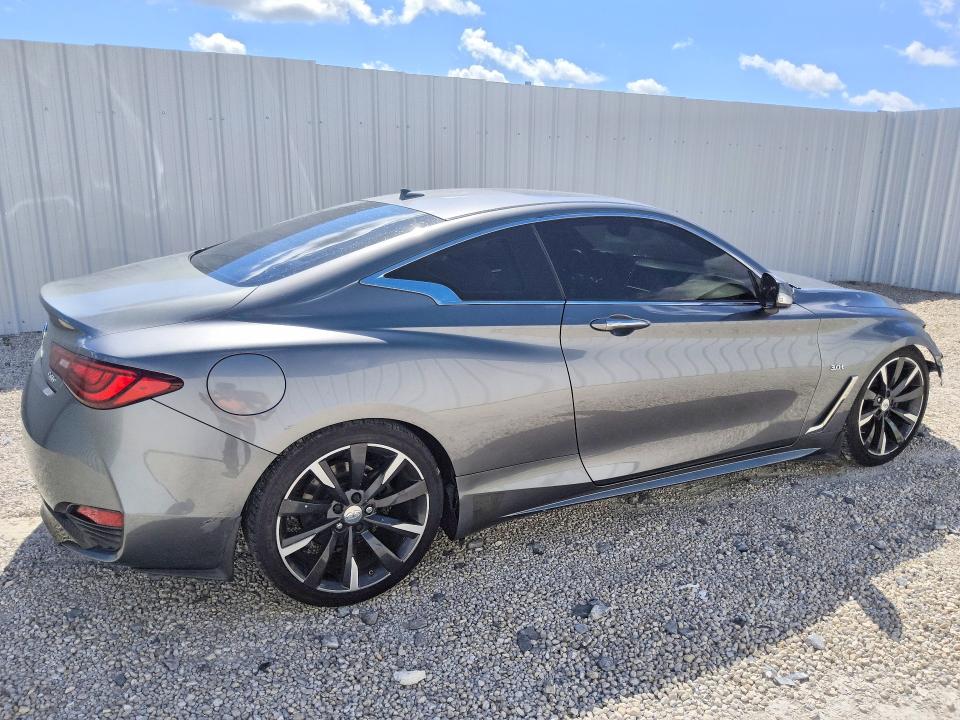 65114836 :رقم المزاد ، JN1EV7EKXHM363231 vin ، 2017 Infiniti Q60 مزاد بيع
