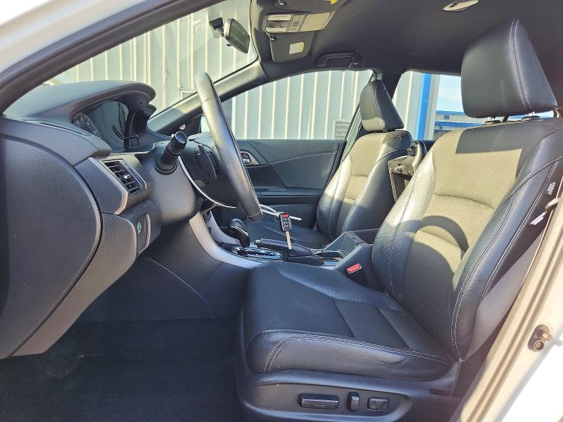 63662736 :رقم المزاد ، 1HGCR2F51HA194269 vin ، 2017 Honda Accord مزاد بيع