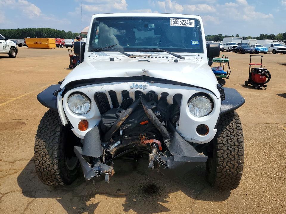66552246 :رقم المزاد ، 1C4BJWDG5DL502121 vin ، 2013 Jeep Wrangler Unlimited مزاد بيع