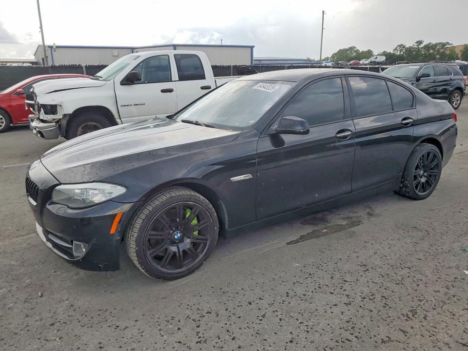 2012 Bmw 550 მანქანა იყიდება აუქციონზე, vin: WBAFR9C51CDX79169, აუქციონის ნომერი: 64948326