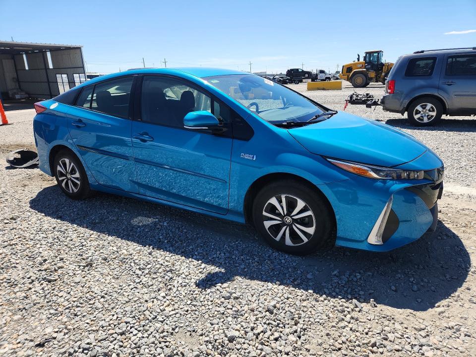 2018 Toyota Prius Prime მანქანა იყიდება აუქციონზე, vin: JTDKARFP5J3093578, აუქციონის ნომერი: 65582466