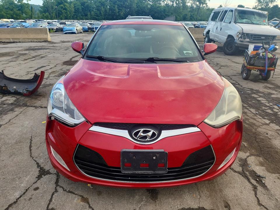 Продажа на аукционе авто 2016 Hyundai Veloster, vin: KMHTC6AD5GU273183, номер лота: 63017476