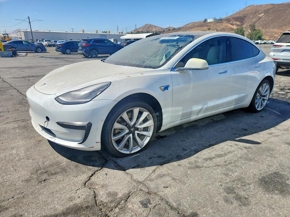 66300886 :رقم المزاد ، 5YJ3E1EB9LF742773 vin ، 2020 Tesla Model 3 مزاد بيع