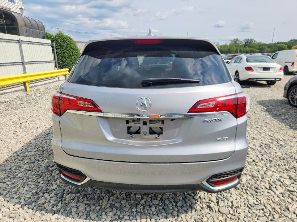 Продаж на аукціоні авто 2018 Acura Rdx, vin: 5J8TB4H53JL010702, номер лоту: 64639216