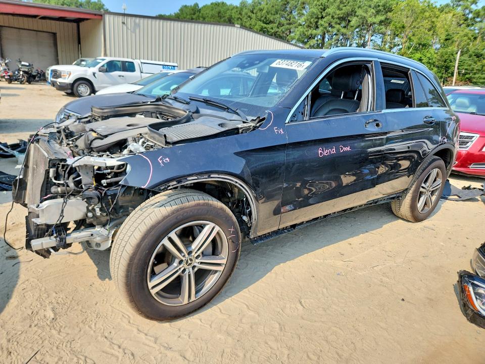 63748216 :رقم المزاد ، WDC0G8EB8LF744803 vin ، 2020 Mercedes-benz Glc مزاد بيع