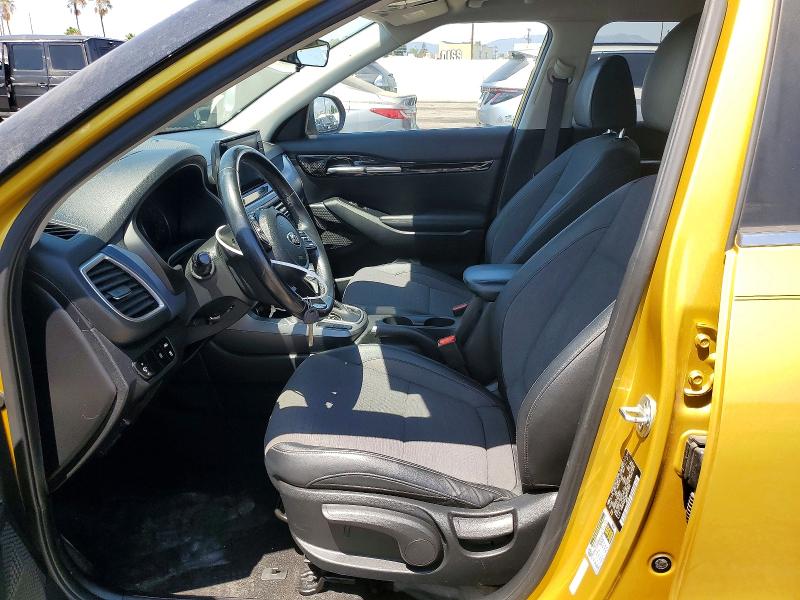 64214156 :رقم المزاد ، KNDEU2AA3M7211932 vin ، 2021 Kia Seltos مزاد بيع