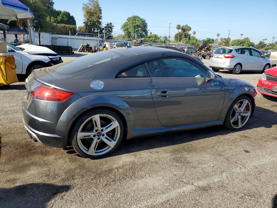 2017 Audi Tts მანქანა იყიდება აუქციონზე, vin: TRUC1AFV6H1003855, აუქციონის ნომერი: 63247056