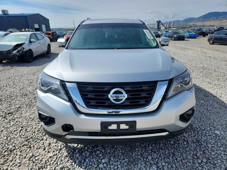 2017 Nissan Pathfinder მანქანა იყიდება აუქციონზე, vin: 5N1DR2MM9HC643470, აუქციონის ნომერი: 64840766