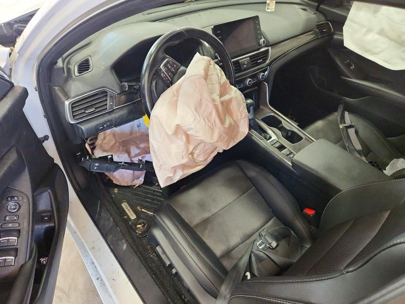 Продажа на аукционе авто 2021 Honda Accord, vin: 1HGCV1F34MA010991, номер лота: 63921046