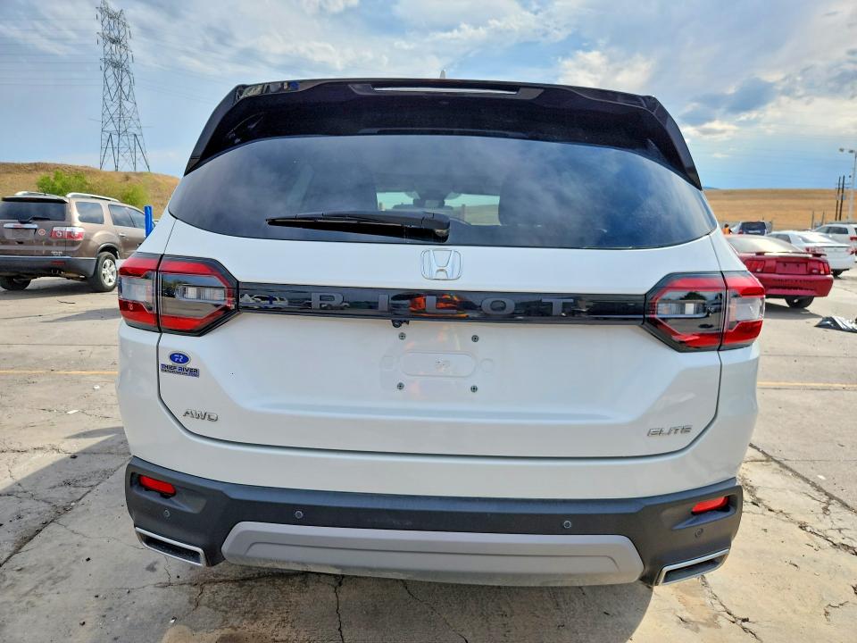 Продаж на аукціоні авто 2023 Honda Pilot, vin: 5FNYG1H81PB001510, номер лоту: 64447476