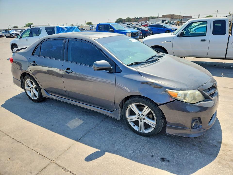 2013 Toyota Corolla მანქანა იყიდება აუქციონზე, vin: 5YFBU4EE7DP110905, აუქციონის ნომერი: 63732986