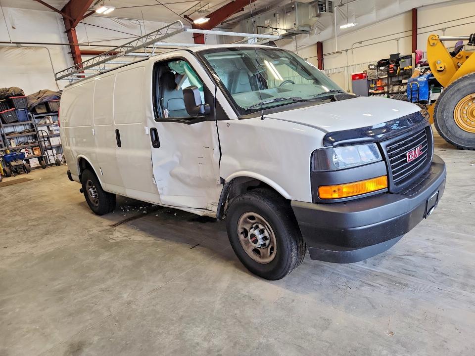 63227796 :رقم المزاد ، 1GTW7AFP3R1191954 vin ، 2024 Gmc Savana مزاد بيع