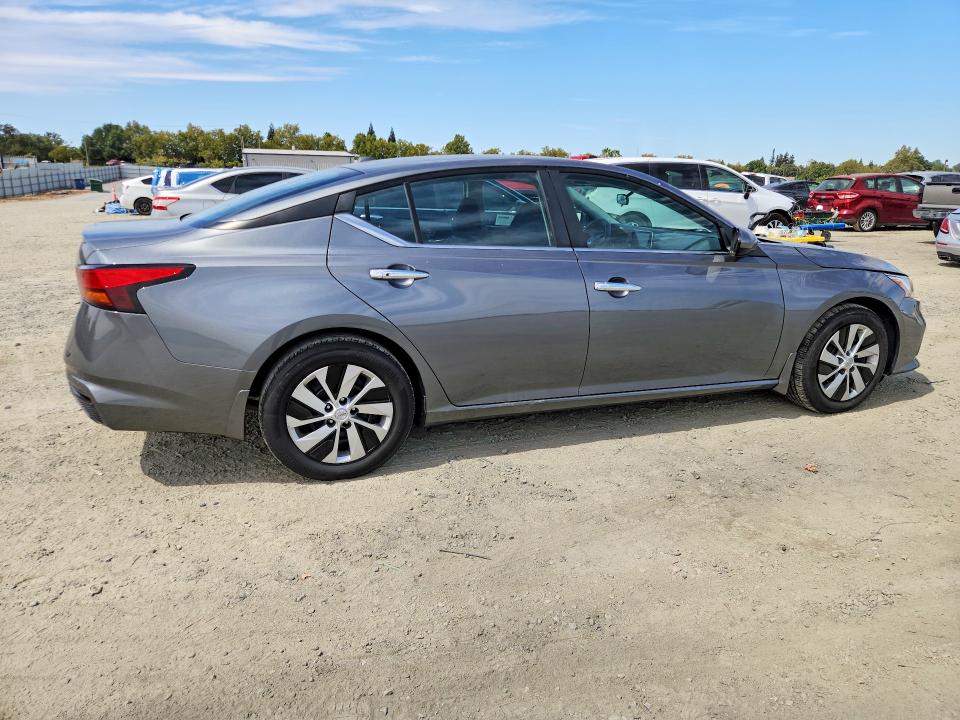 67100026 :رقم المزاد ، 1N4BL4BV3LC172810 vin ، 2020 Nissan Altima مزاد بيع