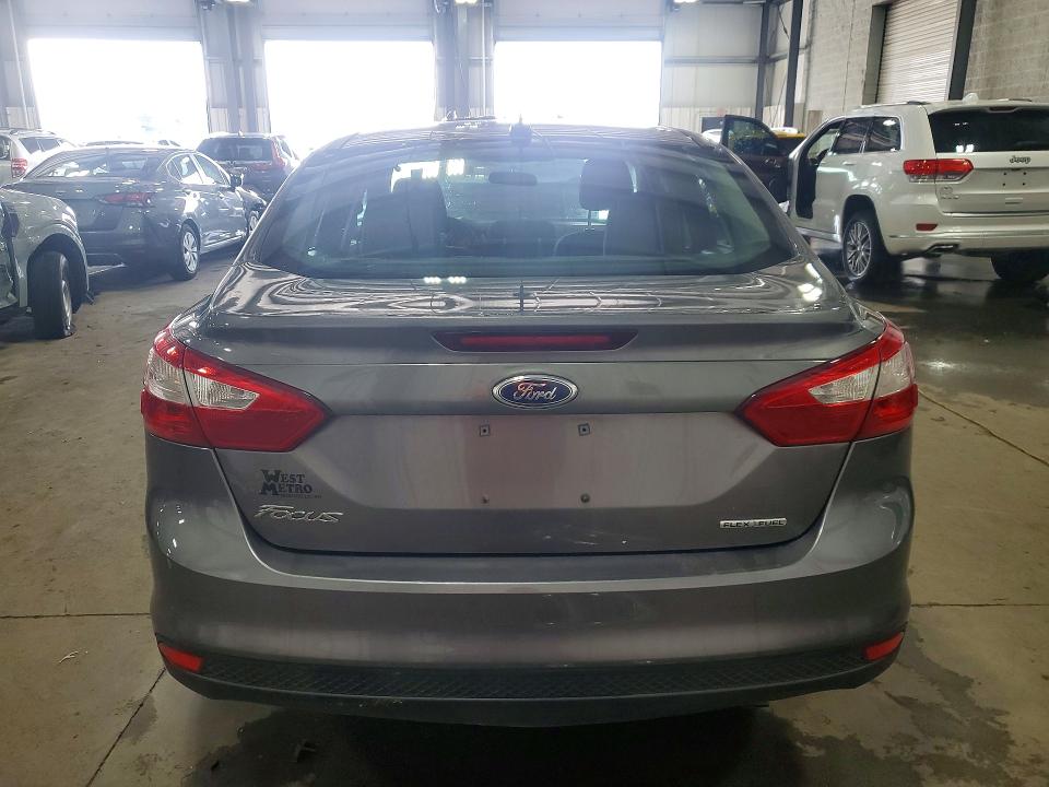 2014 Ford Focus მანქანა იყიდება აუქციონზე, vin: 1FADP3E21EL119454, აუქციონის ნომერი: 63753756