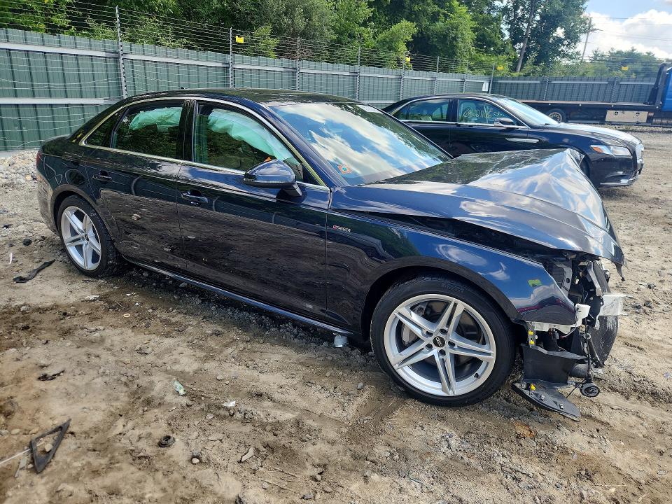 65793046 :رقم المزاد ، WAUENAF4XJN017557 vin ، 2018 Audi A4 مزاد بيع