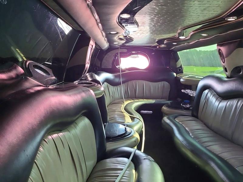 2008 Cadillac Escalade მანქანა იყიდება აუქციონზე, vin: 1GYEC63848R119124, აუქციონის ნომერი: 65935696