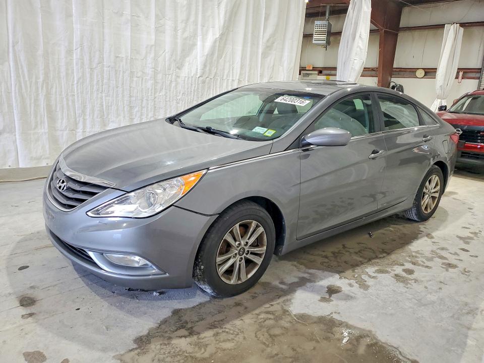 64200316 :رقم المزاد ، 5NPEB4AC8DH783450 vin ، 2013 Hyundai Sonata مزاد بيع