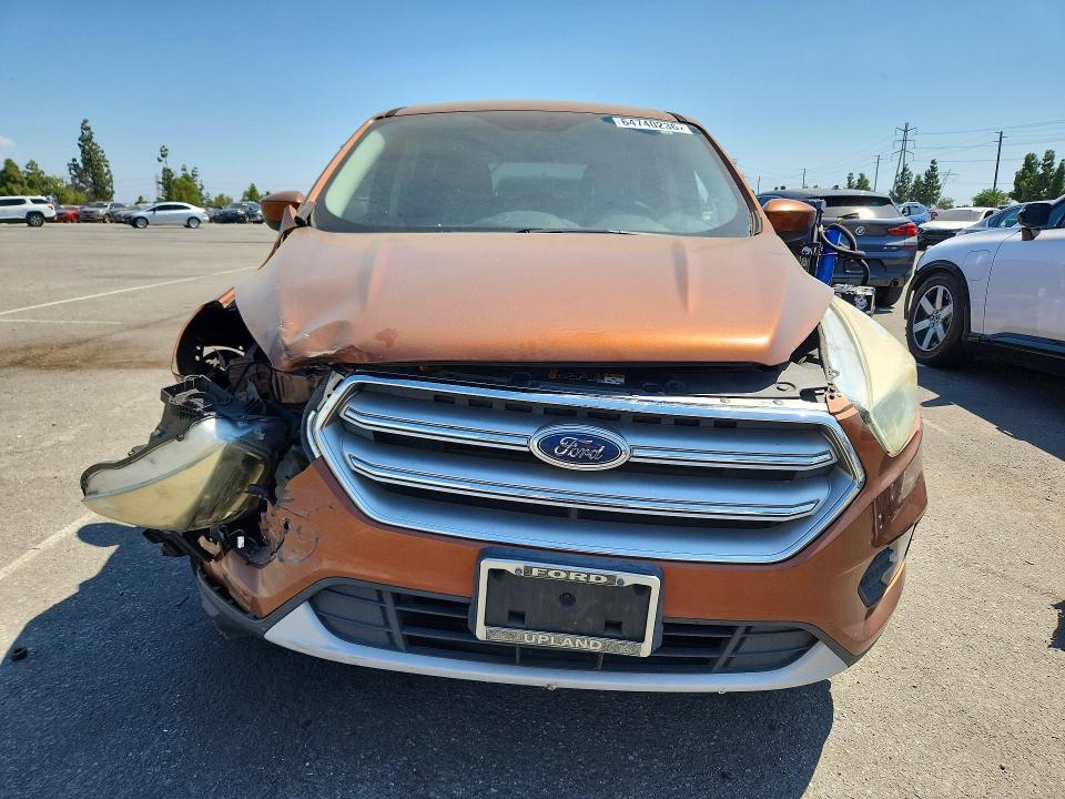 Продаж на аукціоні авто 2017 Ford Escape, vin: 1FMCU0GD0HUA54716, номер лоту: 64740236