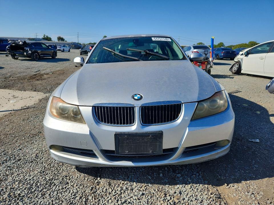 64757146 :رقم المزاد ، WBAVB33546KS32006 vin ، 2006 Bmw 330 مزاد بيع