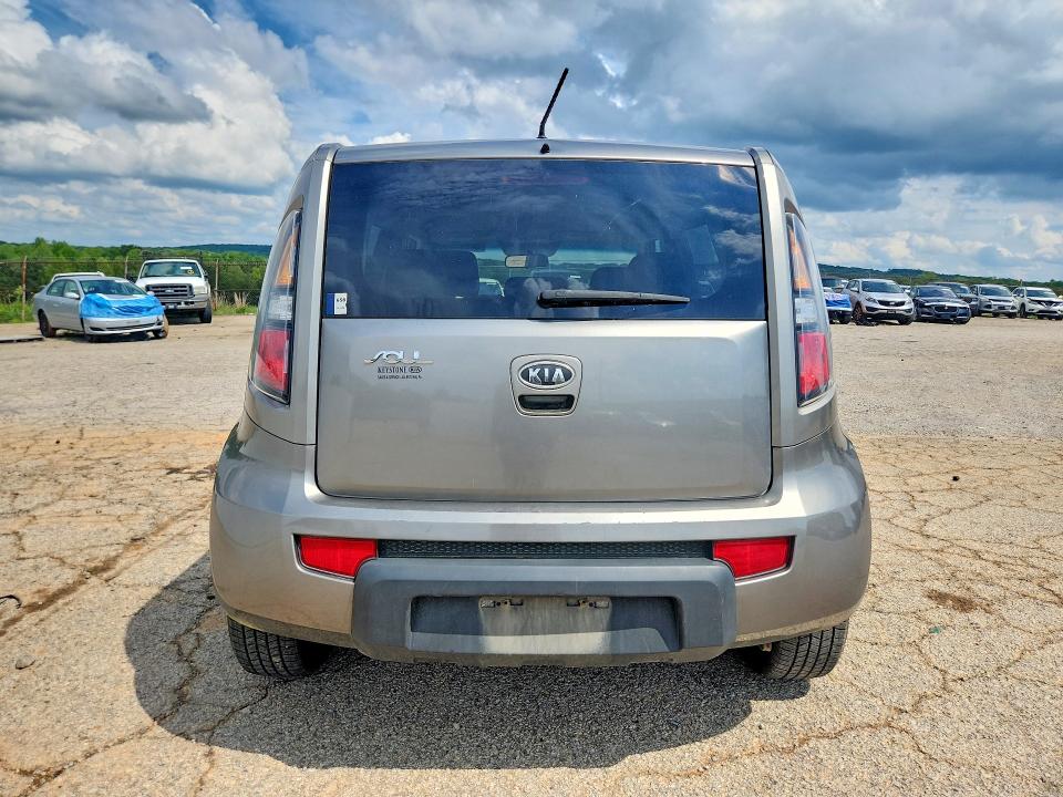 Продажа на аукционе авто 2011 Kia Soul, vin: KNDJT2A24B7324084, номер лота: 64097336