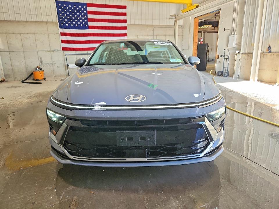 Продажа на аукционе авто 2026 Hyundai Sonata Hybrid, vin: KMHL24JJ6TA154423, номер лота: 63821966