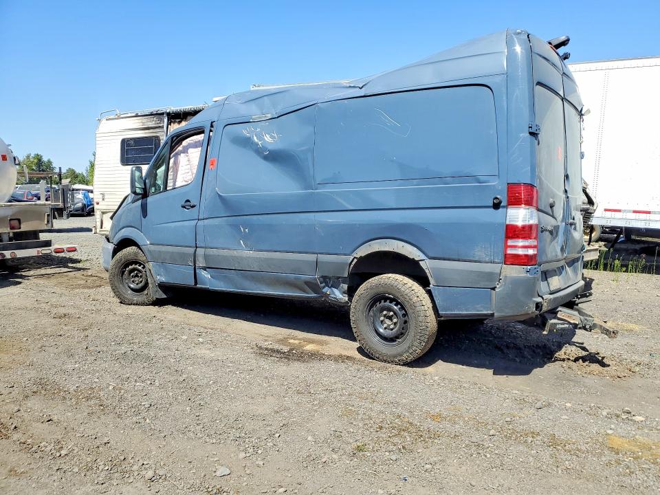 2018 Mercedes-benz Sprinter მანქანა იყიდება აუქციონზე, vin: WD3PE7CD5JP637864, აუქციონის ნომერი: 64425976