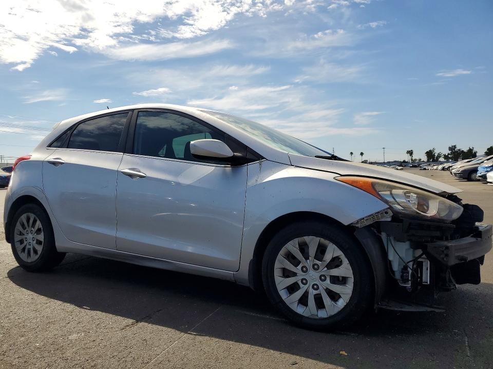 64499516 :رقم المزاد ، KMHD35LH0GU314978 vin ، 2016 Hyundai Elantra Gt مزاد بيع