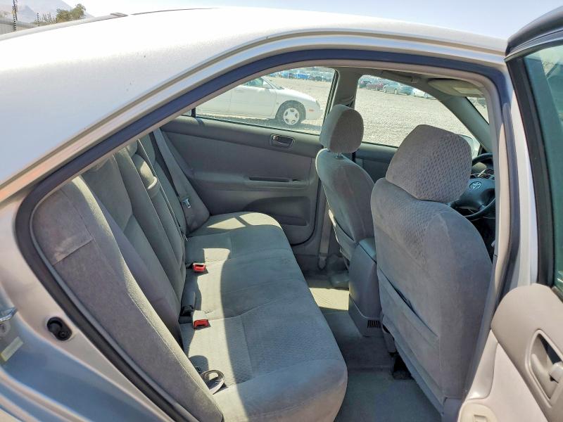 2002 Toyota Camry მანქანა იყიდება აუქციონზე, vin: 4T1BF32K22U020698, აუქციონის ნომერი: 63731796
