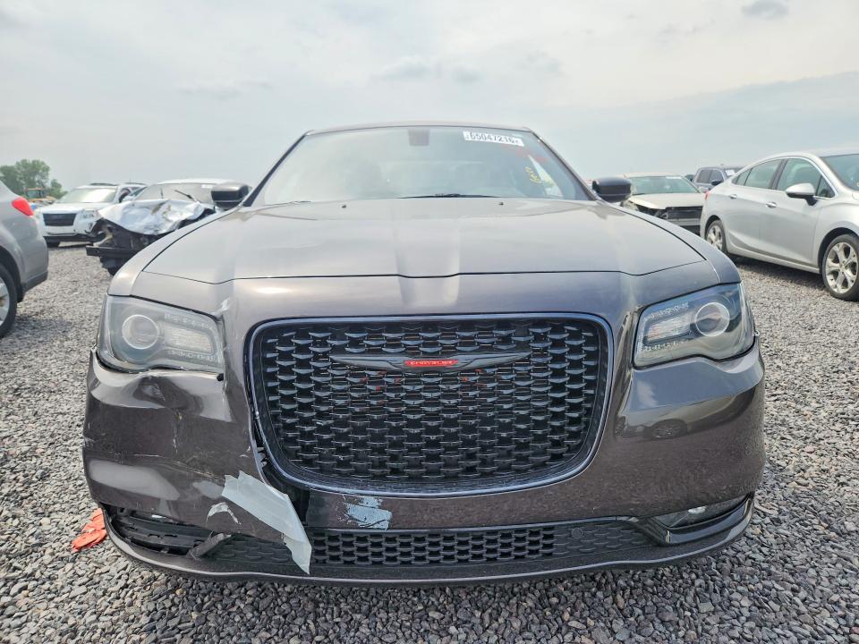 Продаж на аукціоні авто 2023 Chrysler 300, vin: 2C3CCABG0PH637050, номер лоту: 65047216