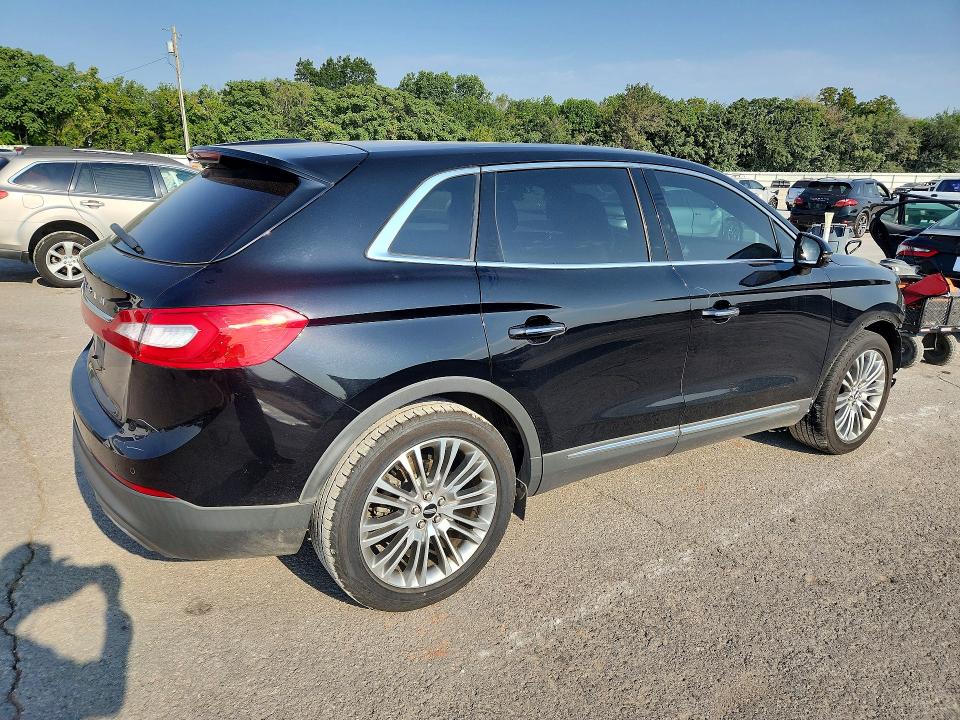 61884006 :رقم المزاد ، 2LMPJ6LR2HBL29625 vin ، 2017 Lincoln Mkx مزاد بيع